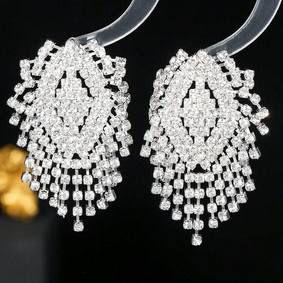 Silver Elegant glam Women's Gorgeous Crystal Tassel Drop Earrings - Picture 2 of 6